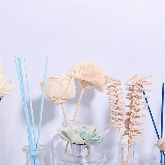 Reed Diffuser Rattan Sticks with Handmade Colored Sola Wood Flowers 